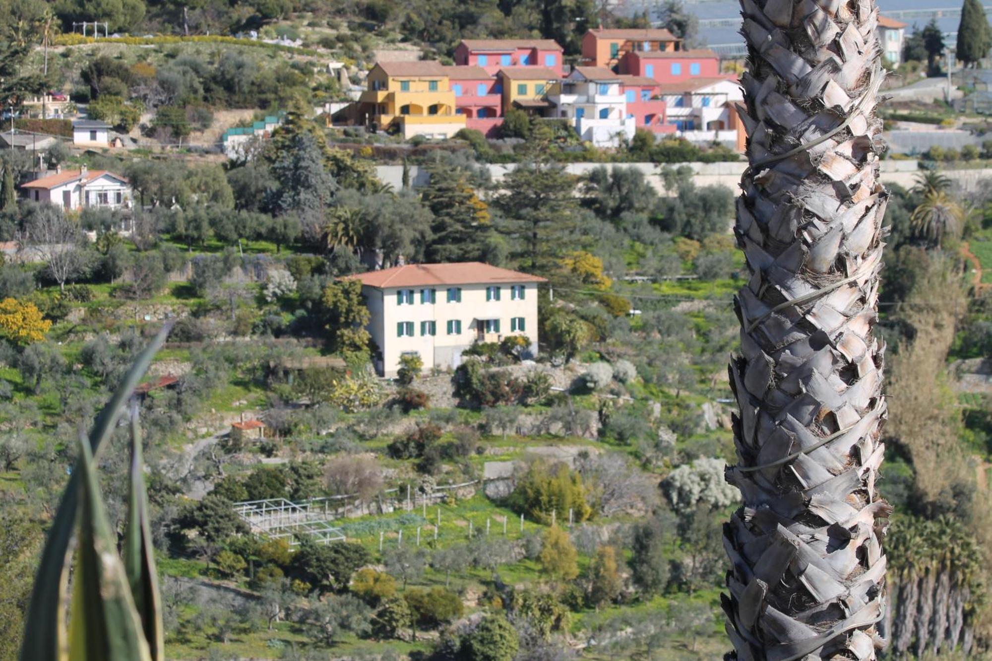 Villa Vento Largo, Casa Marina Ventimiglia Luaran gambar